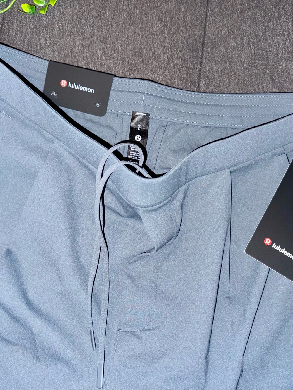 lululemon Men's Daydrift Pleated Relaxed Fit Pant